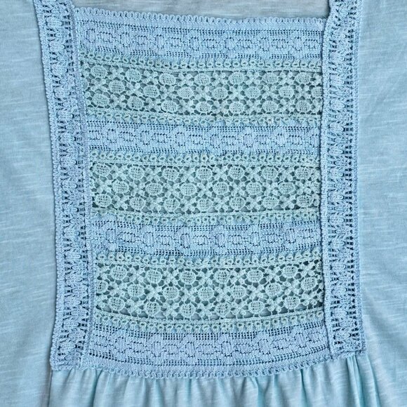 Hannah Top Pastel Aqua Blue, Crochet Lace Front Relaxed Short Sleeve GUC Size XL - Picture 9 of 11